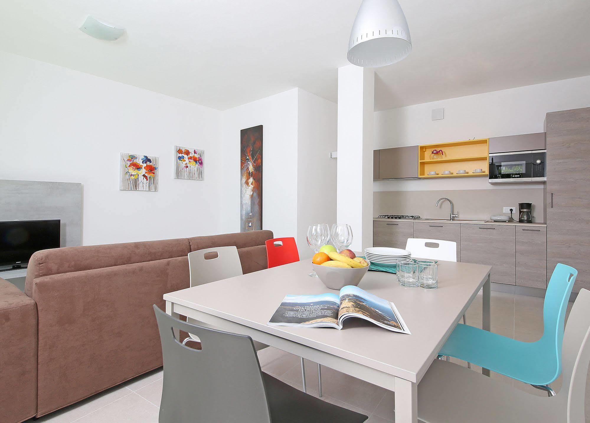 Villa T14 Bardolino Eksteriør billede